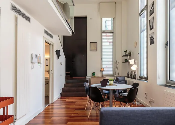 Modern And Trendy Duplex Next To Paseo De Gracia Apartment Barcelona